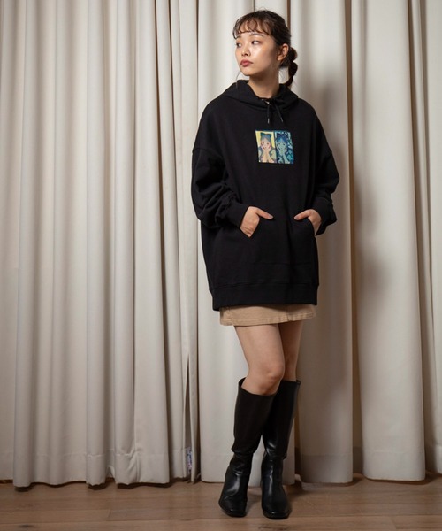 vis-`a-vis（ビサビ）の「【WEB限定】【コラボ】ミチ＆藍にいなイラストプリント裏毛チュニックフーディ（パーカー・レディース・ライトグリーン/ブラック/ホワイト・FREE）」の22枚目の写真