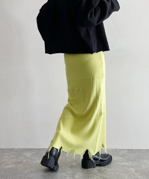 PAGEBOY（ページボーイ）の「ニットダメージスカート（スカート・レディース・ブラック/イエロー/アイボリー・FREE）」の18枚目の写真