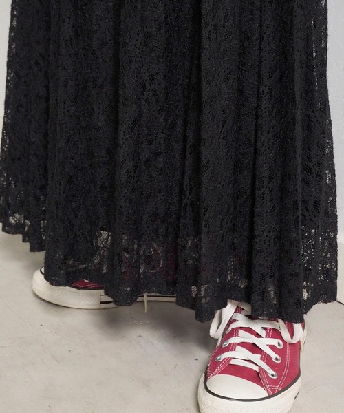 Crisp(クリスプ)の「起毛レースプリーツスカート(スカート・レディース・ブラック/アイボリー・FREE)」の7枚目の写真