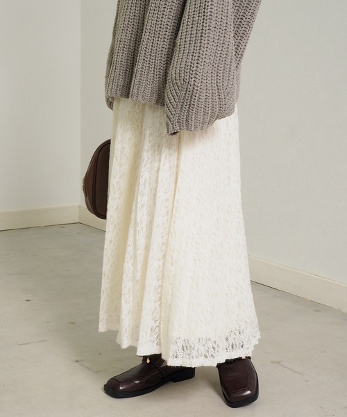 Crisp(クリスプ)の「起毛レースプリーツスカート(スカート・レディース・ブラック/アイボリー・FREE)」の16枚目の写真