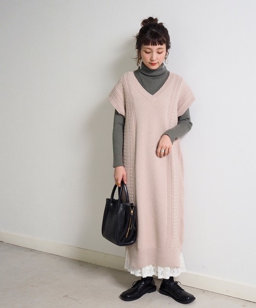 Crisp(クリスプ)の「起毛レースプリーツスカート(スカート・レディース・ブラック/アイボリー・FREE)」の19枚目の写真