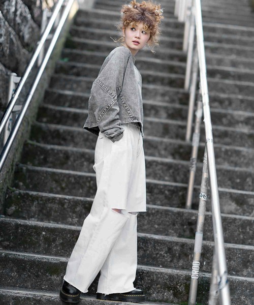 X-girl（エックスガール）の「CHEMICAL WASH CROPPED SWEAT TOP（スウェット・レディース・グリーン/ブラック/ピンク・S/M）」の16枚目の写真