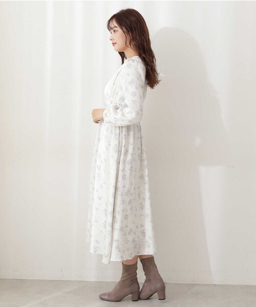 PROPORTION BODY DRESSING(プロポーションボディドレッシング)の「フラワープリントフロントボタンワンピース / 1212140103(ワンピース・レディース・ベージュ/グレー・SMALL/MEDIUM)」の11枚目の写真