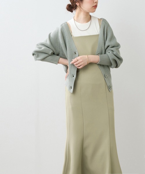 natural couture(ナチュラルクチュール)の「【WEB限定カラー有り】おしゃれマーメイドリボンキャミワンピース(ワンピース・レディース・ブラック/ブルー/モカ/ライトベージュ/グリーン系・FREE)」の5枚目の写真