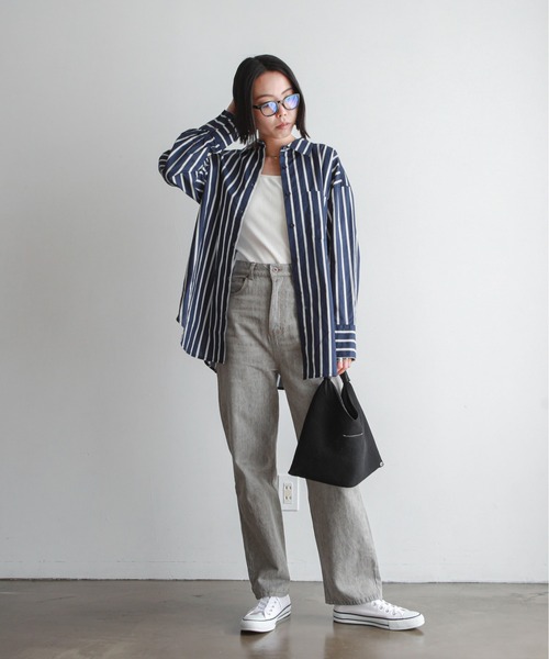 feepur（フェピュール）の「ストライプオーバーカラーシャツ（シャツ/ブラウス・レディース・ベージュ/ネイビー/ピンク/サックスブルー・MEDIUM）」の11枚目の写真