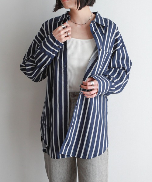 feepur（フェピュール）の「ストライプオーバーカラーシャツ（シャツ/ブラウス・レディース・ベージュ/ネイビー/ピンク/サックスブルー・MEDIUM）」の12枚目の写真
