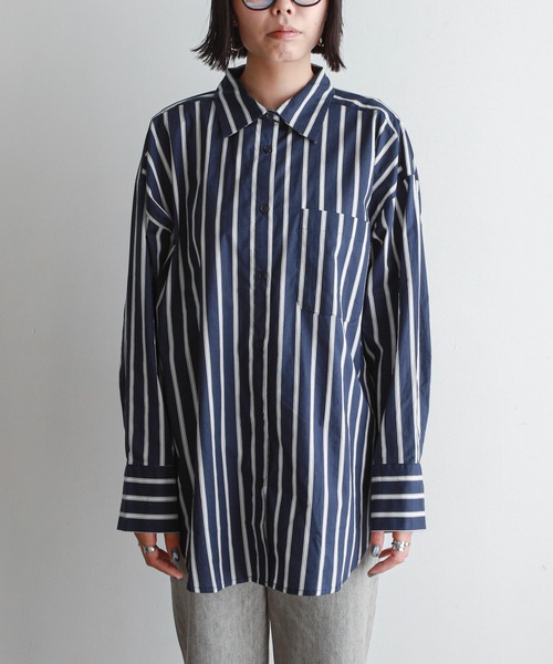 feepur（フェピュール）の「ストライプオーバーカラーシャツ（シャツ/ブラウス・レディース・ベージュ/ネイビー/ピンク/サックスブルー・MEDIUM）」の21枚目の写真