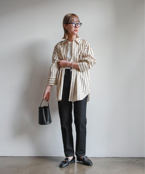 feepur（フェピュール）の「ストライプオーバーカラーシャツ（シャツ/ブラウス・レディース・ベージュ/ネイビー/ピンク/サックスブルー・MEDIUM）」の17枚目の写真