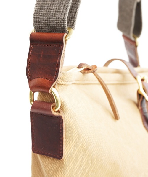 ARTS & CRAFTS（アーツアンドクラフト）の「アーツアンドクラフツ / AGING CANVAS エイジングキャンバス / CARRY ALL SHOULDER S キャリーオールショルダーS（ショルダーバッグ・メンズ・オリーブ/タン・FREE）」の14枚目の写真