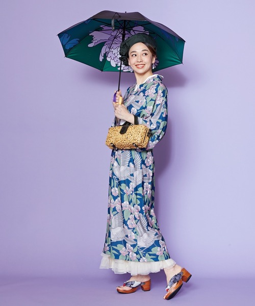 カヤ（カヤ）の「【カヤ】和の赴き傘 天井画日傘 晴雨兼用（長傘・レディース・レッド/ブルーグリーン/その他/イエロー×グリーン・FREE）」の14枚目の写真