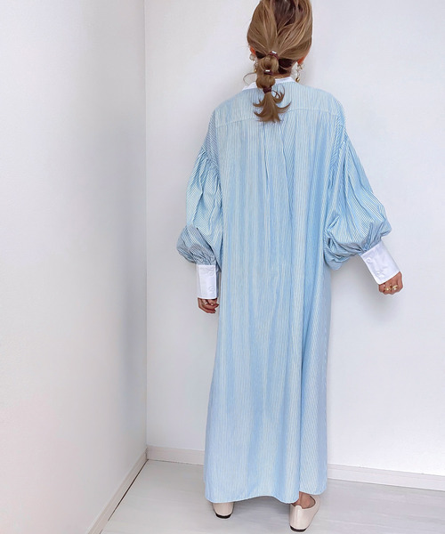 ハーフジップボリュームスリーブストライプワンピース