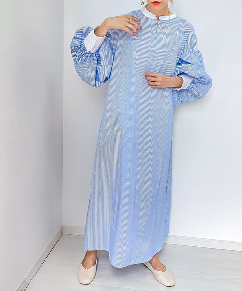 ハーフジップボリュームスリーブストライプワンピース
