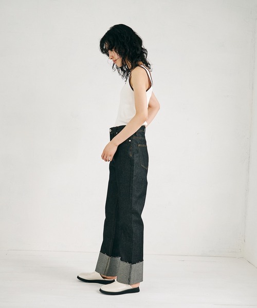 4youstory（フォーユーストーリー）の「【4youstory】ターンアップリジットデニムパンツ（デニムパンツ・レディース・ブラック/インディゴブルー・SMALL/MEDIUM）」の4枚目の写真