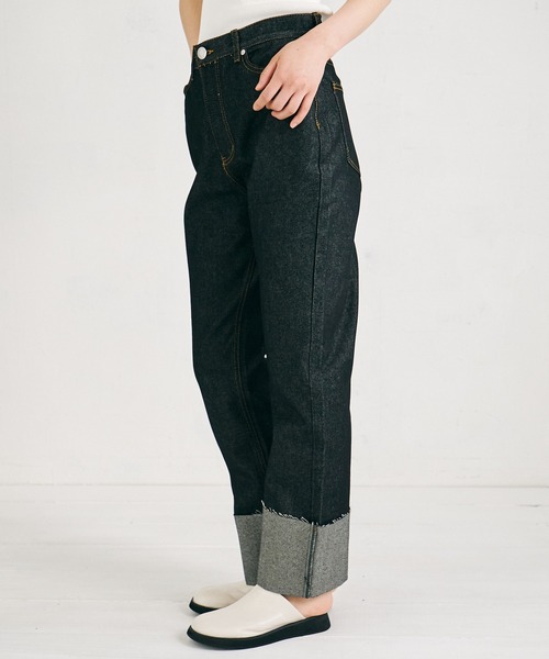 4youstory（フォーユーストーリー）の「【4youstory】ターンアップリジットデニムパンツ（デニムパンツ・レディース・ブラック/インディゴブルー・SMALL/MEDIUM）」の6枚目の写真