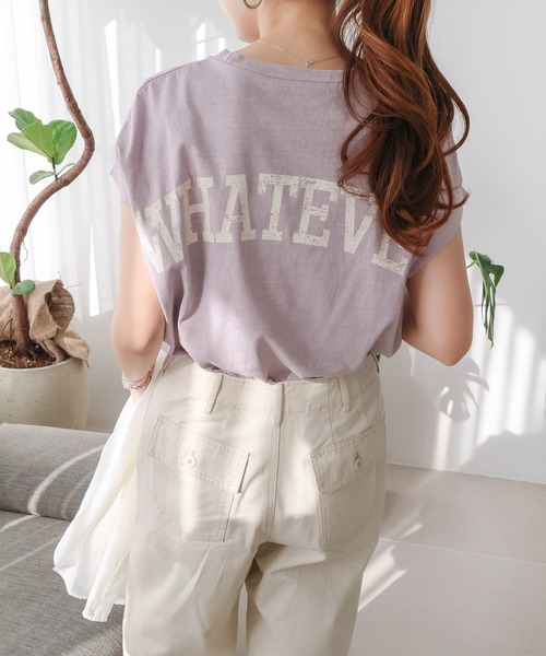 andme(アンドミー)の「ピグメントかすれロゴ背中プリントTシャツ(Tシャツ/カットソー・レディース・スミクロ/オフホワイト/グレイッシュベージュ/モカ/ブルー/グリーン/ラベンダー・M)」の17枚目の写真