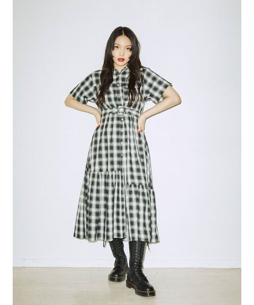 jouetie（ジュエティ）の「ハーフスリーブカラーステッチロングワンピース（ワンピース・レディース・ブルー/その他1/その他2/ブラック/アイボリー/グレー・MEDIUM）」の17枚目の写真