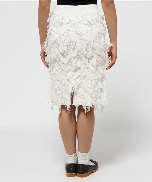 mystic(ミスティック)の「フリンジニットスカート(スカート・レディース・オフホワイト/ベージュ・フリ-)」の5枚目の写真