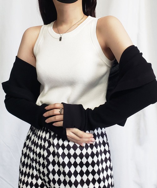 me+em select(ミームセレクト)の「アメスリリブニットカラータンクトップ(タンクトップ・レディース・グリーン/ブラック/イエロー/ホワイト・FREE)」の18枚目の写真