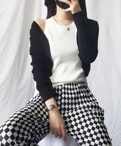 me+em select(ミームセレクト)の「アメスリリブニットカラータンクトップ(タンクトップ・レディース・グリーン/ブラック/イエロー/ホワイト・FREE)」の21枚目の写真