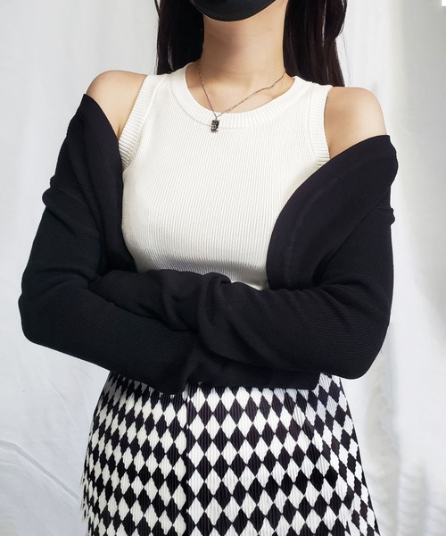 me+em select(ミームセレクト)の「アメスリリブニットカラータンクトップ(タンクトップ・レディース・グリーン/ブラック/イエロー/ホワイト・FREE)」の20枚目の写真