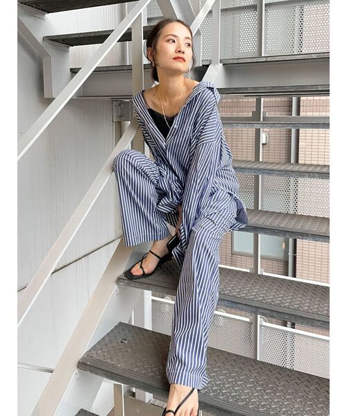 Ungrid(アングリッド)の「ルーズラフストライプパンツ(その他パンツ・レディース・グリーン/ブルー・FREE)」の3枚目の写真