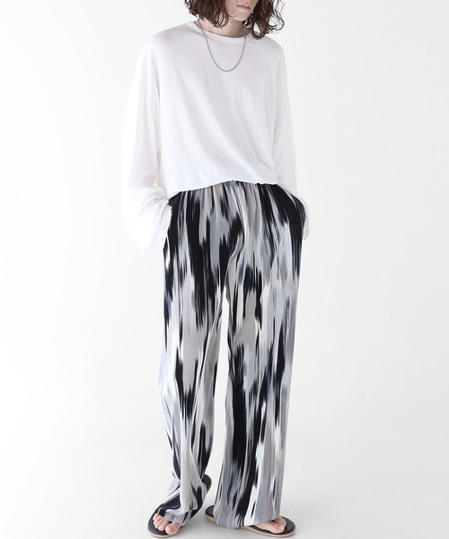 minsobi（ミンソビ）の「マーブル柄プリーツパンツ（その他パンツ・メンズ・ブラウン/ブラック・FREE）」の5枚目の写真