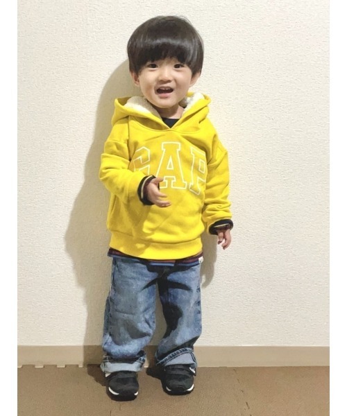 GAP(ギャップ)の「'90s ルーズ オーガニックコットン デニム (ベビー)(デニムパンツ・キッズ・ライトインディゴブルー/ブラック/ブルー・2 YRS/3 YRS/5 YRS/18-24M/12-18M/4 YRS)」の13枚目の写真