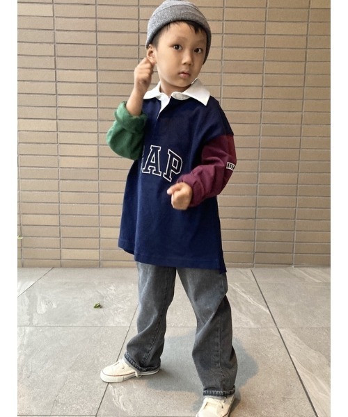 GAP(ギャップ)の「'90s ルーズ オーガニックコットン デニム (ベビー)(デニムパンツ・キッズ・ライトインディゴブルー/ブラック/ブルー・2 YRS/3 YRS/5 YRS/18-24M/12-18M/4 YRS)」の21枚目の写真