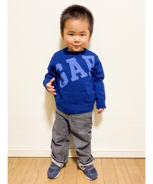 GAP(ギャップ)の「'90s ルーズ オーガニックコットン デニム (ベビー)(デニムパンツ・キッズ・ライトインディゴブルー/ブラック/ブルー・2 YRS/3 YRS/5 YRS/18-24M/12-18M/4 YRS)」の20枚目の写真