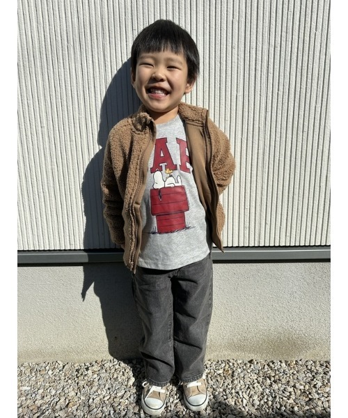 GAP(ギャップ)の「'90s ルーズ オーガニックコットン デニム (ベビー)(デニムパンツ・キッズ・ライトインディゴブルー/ブラック/ブルー・2 YRS/3 YRS/5 YRS/18-24M/12-18M/4 YRS)」の4枚目の写真