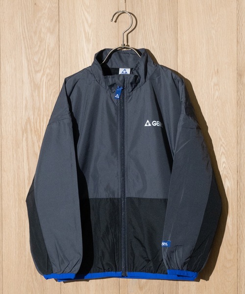 GERRY（ジェリー）の「【30】〔GERRY/ジェリー〕裏トリコット切り替え スタンドジャケット（ナイロンジャケット・キッズ・ブラック/ダークグレー/カーキ/ネイビー/ブラック系その他/ブルー・130/160/150/140）」の4枚目の写真