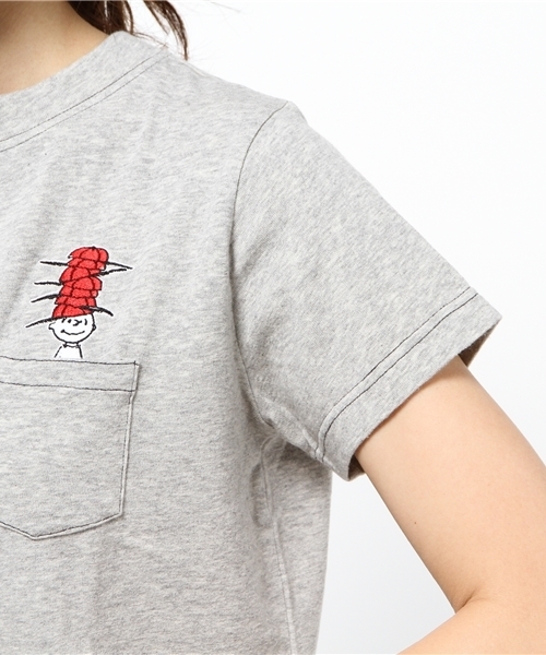 ROSE BUD（ローズバッド）の「(PEANUTS X ROSE BUD) LCTT-15122 CHARACTER EMB.POCKET-T（Tシャツ/カットソー・レディース・ホワイト/ミックスグレー/ネイビー・ONE SIZE）」の8枚目の写真