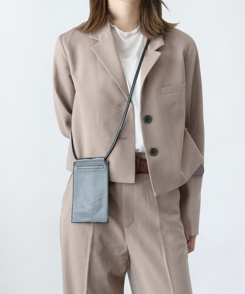 Loco Ocean（ロコオーシャン）の「スマホショルダーバッグ / マルチミニショルダー（ショルダーバッグ・レディース・ホワイト/ブラック・ONE SIZE）」の4枚目の写真