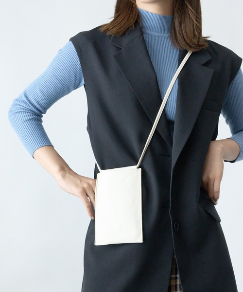 Loco Ocean（ロコオーシャン）の「スマホショルダーバッグ / マルチミニショルダー（ショルダーバッグ・レディース・ホワイト/ブラック・ONE SIZE）」の6枚目の写真