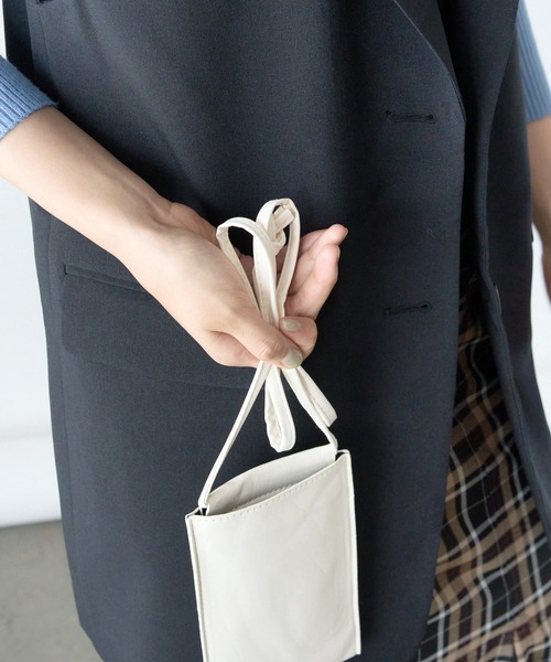 Loco Ocean（ロコオーシャン）の「スマホショルダーバッグ / マルチミニショルダー（ショルダーバッグ・レディース・ホワイト/ブラック・ONE SIZE）」の8枚目の写真