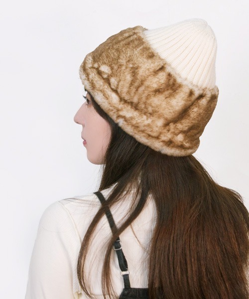 Ruben（ルーベン）の「リバーシブル ファー＆ニット帽（ニットキャップ/ビーニー・レディース・アイボリー/ブラック/ベージュ/グレー・FREE）」の20枚目の写真