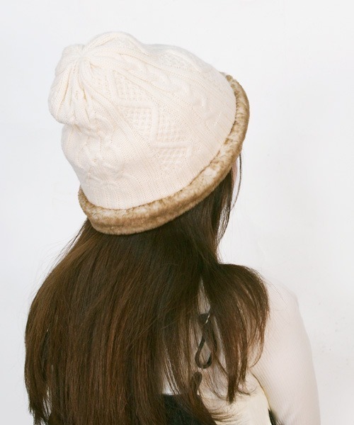 Ruben（ルーベン）の「リバーシブル ファー＆ニット帽（ニットキャップ/ビーニー・レディース・アイボリー/ブラック/ベージュ/グレー・FREE）」の21枚目の写真