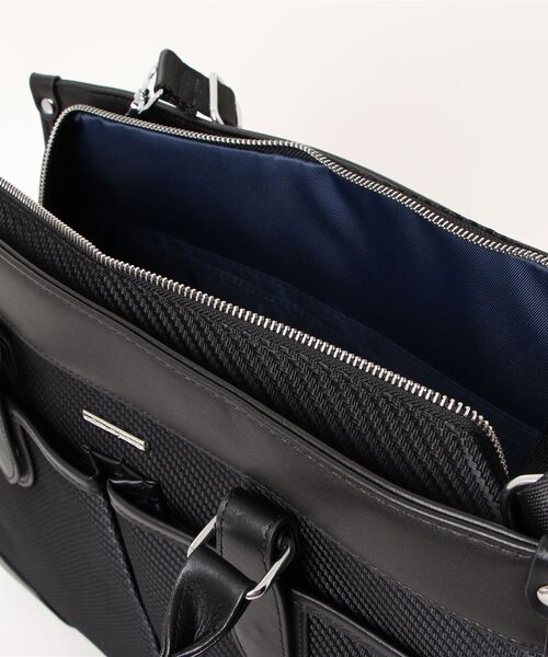 TAKA-Q（タカキュー）の「タカキューメンズ/TAKA-Q:MEN 変形市松 2WAY ブリーフバッグ A4対応（ビジネスバッグ・メンズ・グレー/ブラック・FREE）」の6枚目の写真