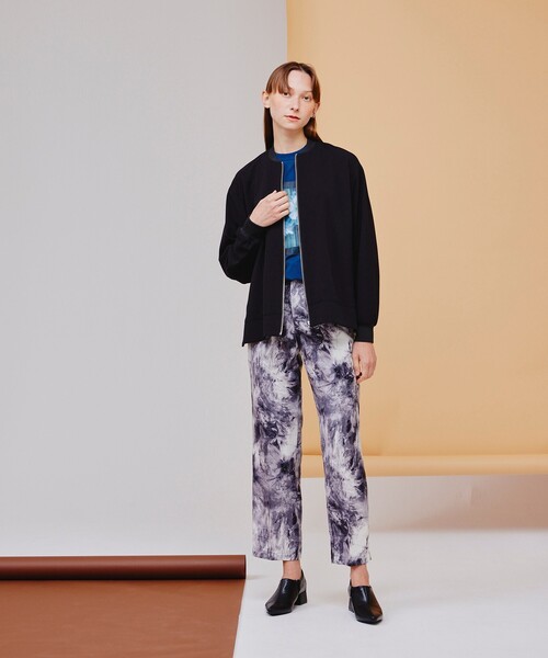 tk.TAKEO KIKUCHI（ティーケータケオキクチ）の「◆ケープドバックサイドスリットMA-1（ユニセックスアイテム）（ミリタリージャケット・メンズ・ブラック/ブルー/ダークブラウン・01/03/02）」の19枚目の写真