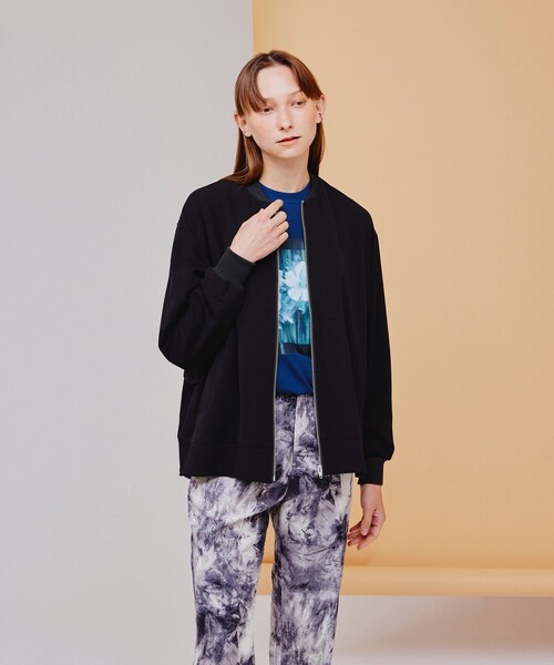 tk.TAKEO KIKUCHI（ティーケータケオキクチ）の「◆ケープドバックサイドスリットMA-1（ユニセックスアイテム）（ミリタリージャケット・メンズ・ブラック/ブルー/ダークブラウン・01/03/02）」の7枚目の写真