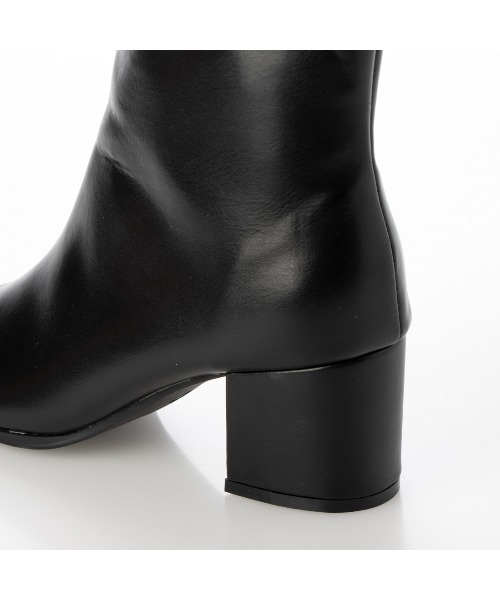 noyau（ノヤウ）の「スクエアトゥショートブーツ（ブーツ・レディース・ブラック/ホワイト×パープル/キャメル/ライトベージュ/ブラック系その他6・S/LL/M/L）」の16枚目の写真