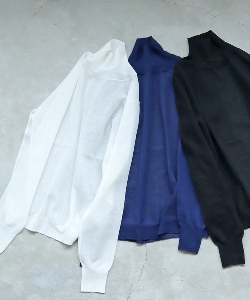 Malle(マル)の「Malle コットン/ポリエステル ハイネックセーター(ニット/セーター・レディース・ホワイト/ブラック/ネイビー・FREE)」の2枚目の写真