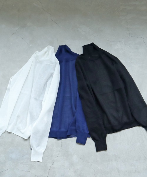 Malle(マル)の「Malle コットン/ポリエステル ハイネックセーター(ニット/セーター・レディース・ホワイト/ブラック/ネイビー・FREE)」の8枚目の写真