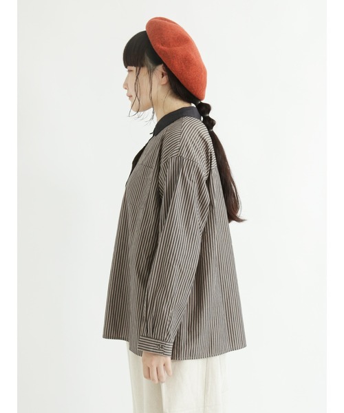 Samansa Mos2（サマンサ モスモス）の「柄アソートクレリックシャツ（シャツ/ブラウス・レディース・ブラック/ベージュ/オフホワイト/モカ・ﾌﾘ-）」の10枚目の写真