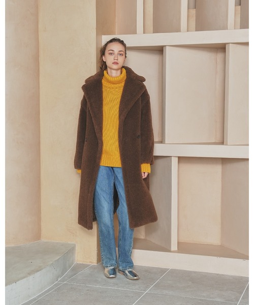 Emma Francis（エマフランシス）の「スクエアトゥ フラット Uカット パンプス（パンプス・レディース・アイボリー/ブラック/ネイビー/シルバー/ブラウン・22.5cm/23.0cm/23.5cm/24.0cm/24.5cm/25.0cm/22.0cm）」の15枚目の写真