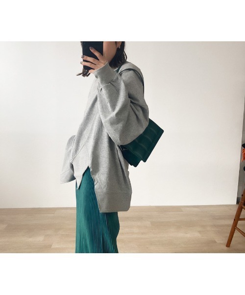 HEILIS(ヘイリス)の「ヘムデザインカットソー / カットソー ロンT 長袖(Tシャツ/カットソー・レディース・グレー/ブラック/オフホワイト・FREE)」の14枚目の写真