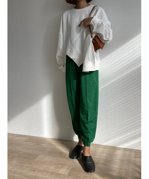 HEILIS(ヘイリス)の「ヘムデザインカットソー / カットソー ロンT 長袖(Tシャツ/カットソー・レディース・グレー/ブラック/オフホワイト・FREE)」の8枚目の写真