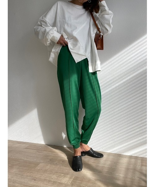 HEILIS(ヘイリス)の「ヘムデザインカットソー / カットソー ロンT 長袖(Tシャツ/カットソー・レディース・グレー/ブラック/オフホワイト・FREE)」の10枚目の写真