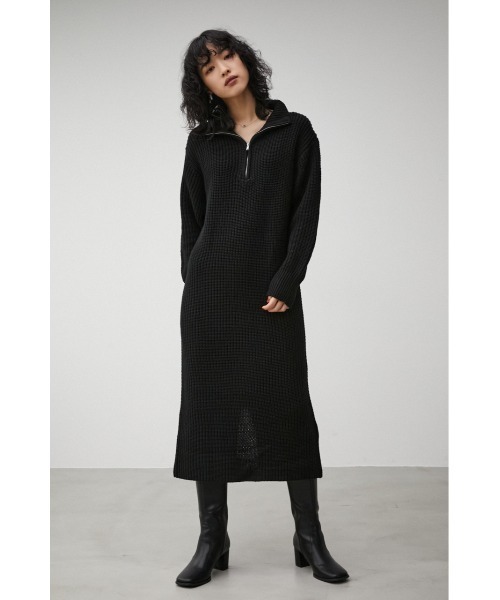 AZUL by moussy(アズールバイマウジー)の「ZIP UP KNIT ONEPIECE/ジップアップニットワンピース(ワンピース・レディース・ベージュ/グレー/ブラック・MEDIUM/SMALL)」の6枚目の写真