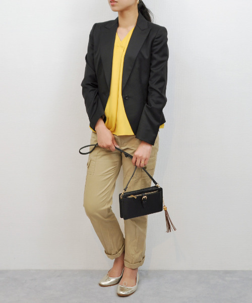 cache cache（カシュ カシュ）の「カシュカシュ cachecache / ベルトフラップウォレットショルダー（ショルダーバッグ・レディース・ベージュ系その他/ブラック/アイボリー/サックスブルー/マスタード・FREE）」の7枚目の写真